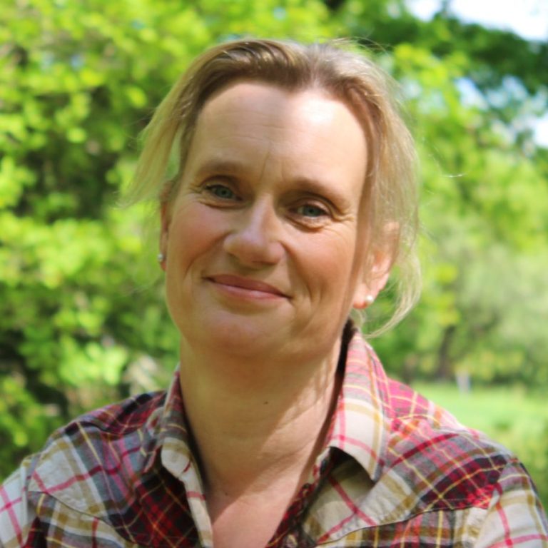 Christine Deußen mit Hund